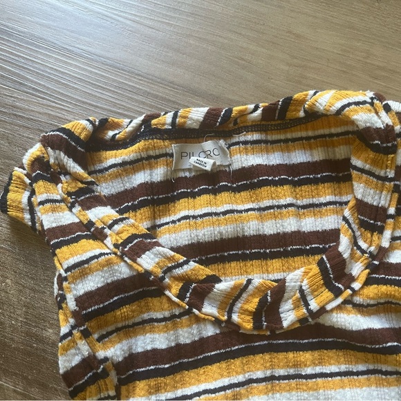 Pilcro Striped Racer Back Top - Picture 2 of 4